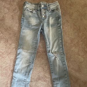 Old navy distressed button fly girls light wash skinny jegging size 8